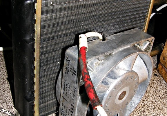 Радиатор ВАЗ-2106 с вентилятором на 220В